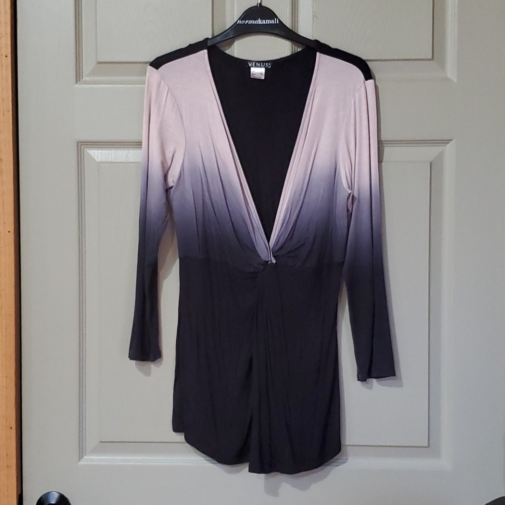 VENUS Long Sleeve Top